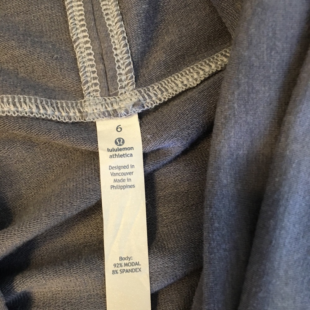 Gray Lululemon Jacket - image 5